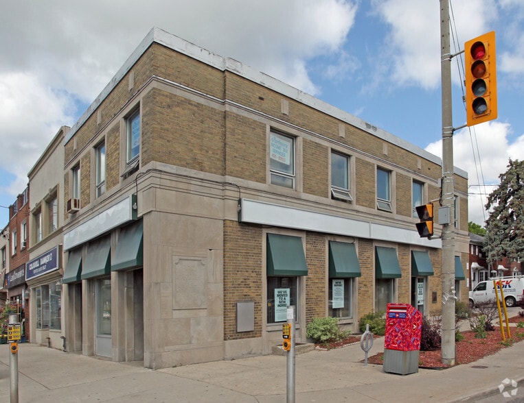 876 Eglinton Ave E, Toronto, ON à louer - Photo principale – Image 1 sur 2