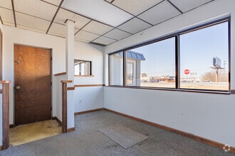 2215 W Lincoln Hwy, Merrillville, IN à louer Photo intérieure– Image 2 sur 4