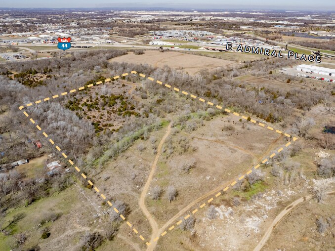 129th East & E Admiral Place ave, Tulsa, OK à vendre - Photo principale – Image 1 sur 2