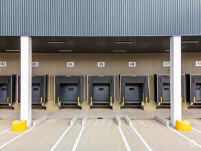 4 Avenue De Montmartin, Corbas, RHO - VUE AÉRIENNE  vue de carte - Image1