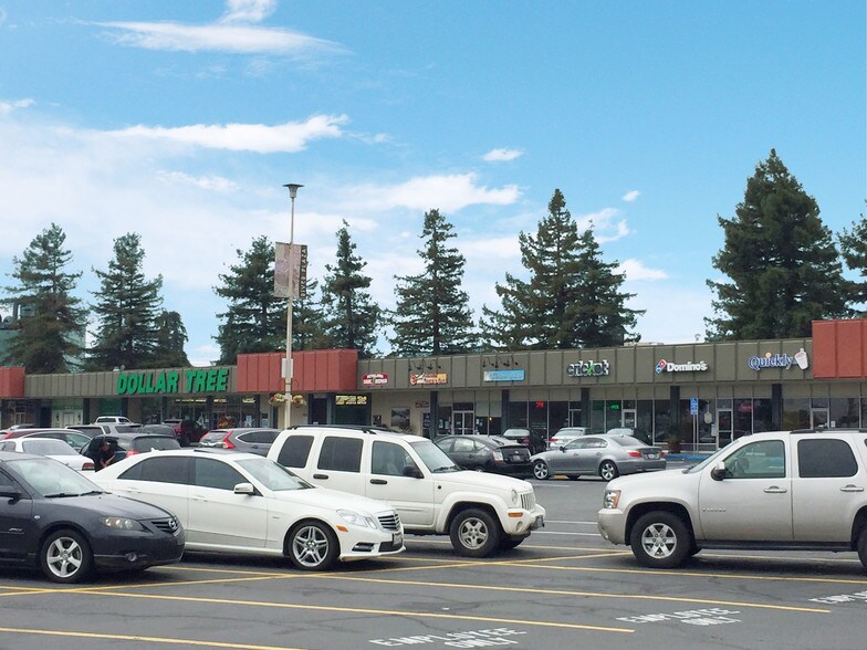 6-80 E Washington St, Petaluma, CA à louer - Photo principale – Image 1 sur 4