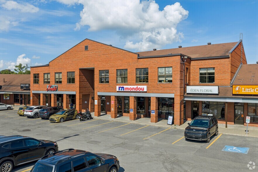 2899 Boulevard St-Charles, Kirkland, QC à louer - Photo principale – Image 1 sur 6