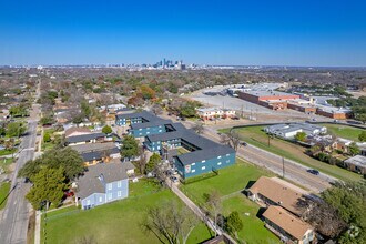 2211 S Vernon Ave, Dallas, TX - VUE AÉRIENNE  vue de carte