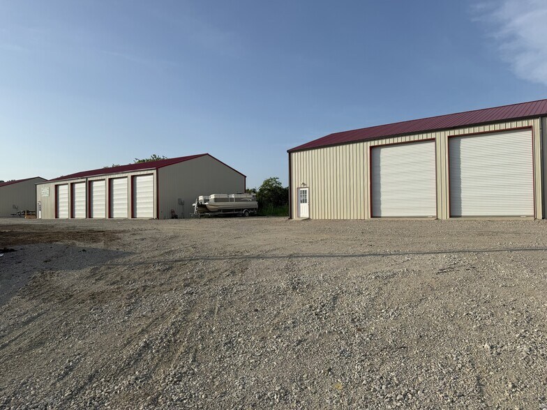 19181 Highway 105 W, Montgomery, TX à louer - Photo de l’immeuble – Image 3 sur 10