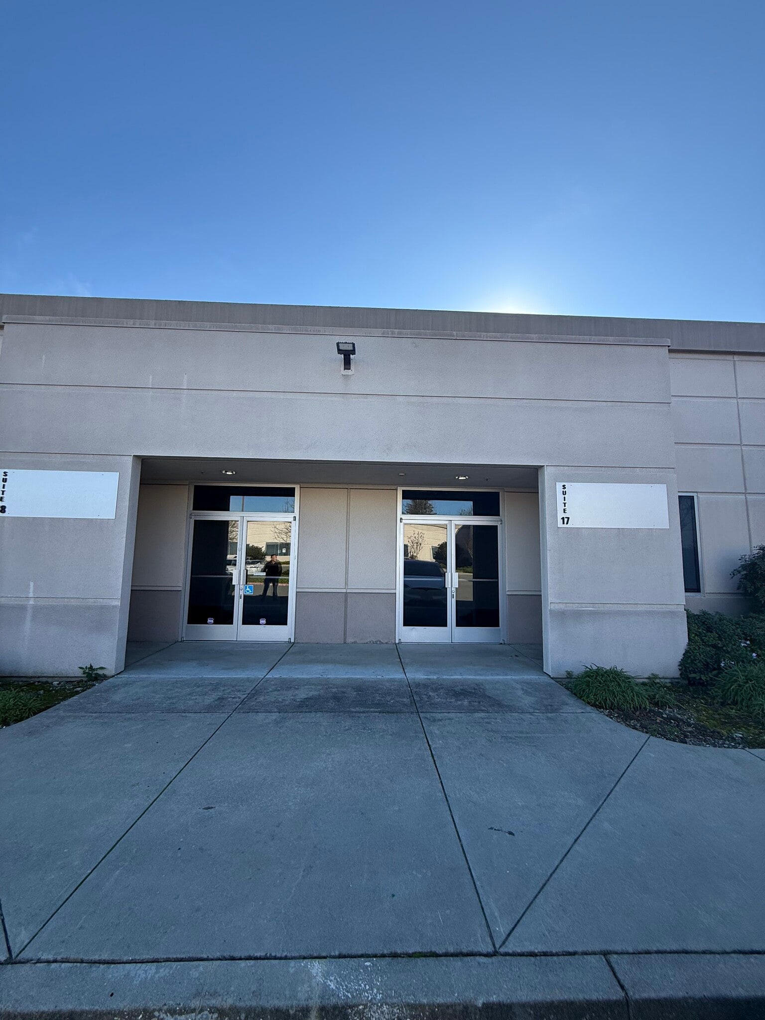 2526 Qume Dr, San Jose, CA à louer Photo intérieure– Image 1 sur 33