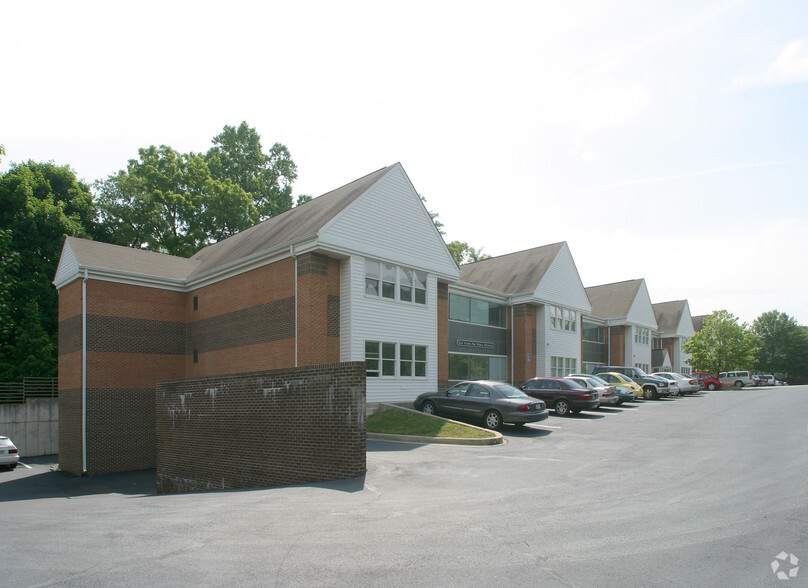 645 Baltimore Annapolis Blvd, Severna Park, MD à vendre - Photo de l’immeuble – Image 3 sur 31