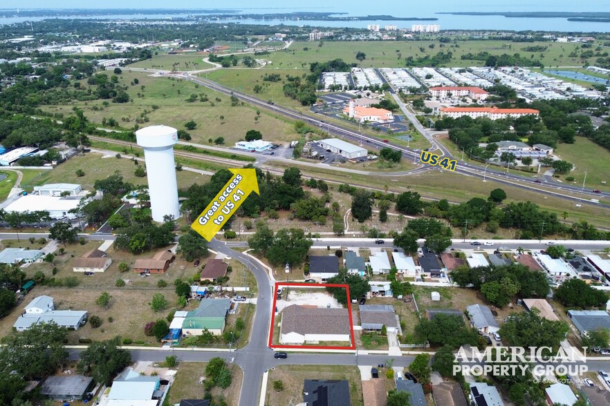 2501 1st Ave E, Palmetto, FL à vendre - Photo de l’immeuble – Image 3 sur 15