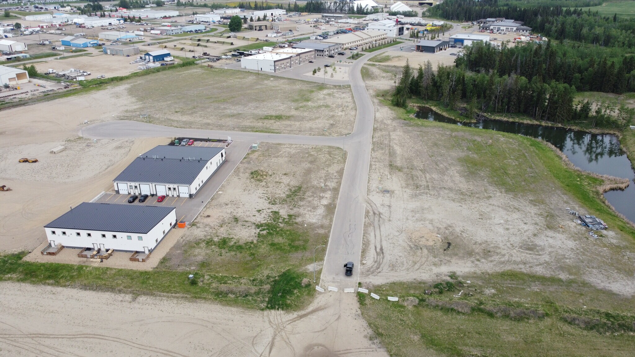 1 Range Rd II, Red Deer County, AB à vendre Photo de l’immeuble– Image 1 sur 4