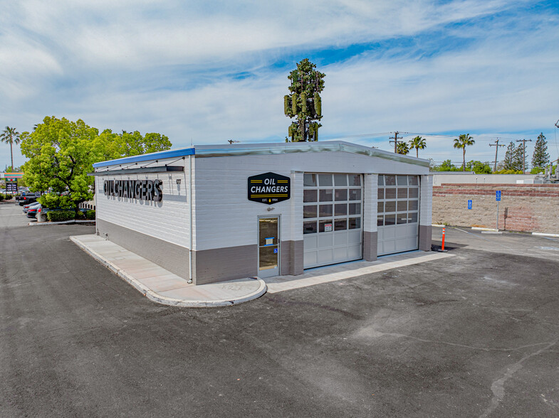 6717 Auburn Blvd, Citrus Heights, CA à vendre - Photo de l’immeuble – Image 1 sur 1