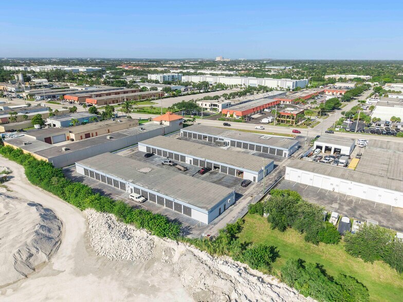 1233 Old Dixie Hwy, Lake Park, FL à louer - Photo de l’immeuble – Image 3 sur 6