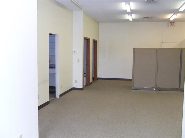 3271-3275 S 3rd Pl, Terre Haute, IN à louer - Photo intérieure – Image 2 sur 6