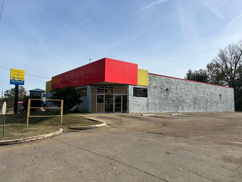 205 Northside Dr, Jackson, MS à vendre - Photo de l’immeuble – Image 2 sur 8