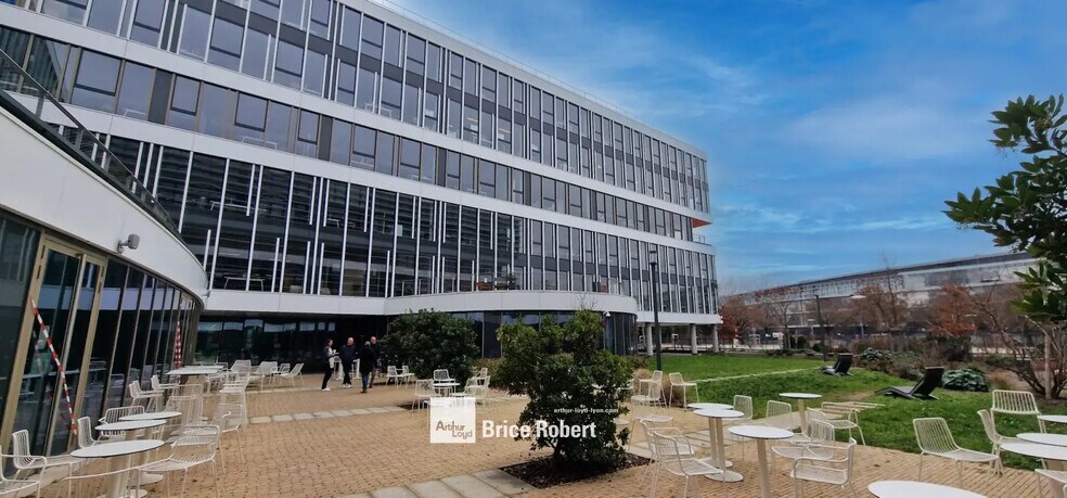 6 Rue Alexander Fleming, Lyon à louer - Photo de l’immeuble – Image 2 sur 12