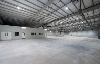 3525 Enterprise Way, Green Cove Springs, FL à louer Photo intérieure– Image 2 sur 5