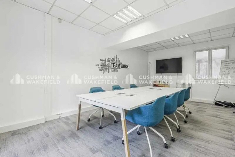42 Boulevard De Sébastopol, Paris à louer - Photo de l’immeuble – Image 3 sur 14