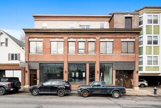 Plus de détails pour 81 Boylston St, Brookline, MA - Local commercial à vendre