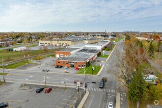 126 Rue Jacques-Cartier N, St-Jean, QC - Vue aérienne  vue de carte
