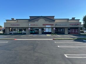 5802-5818 Bellflower Blvd, Lakewood, CA à louer Photo de l’immeuble– Image 2 sur 2