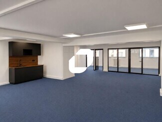 Plus de détails pour 11 Rue Lacaze, Paris - Bureau à louer