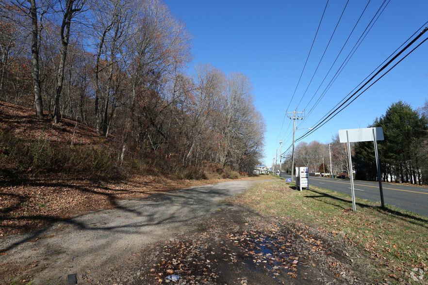 3360 Whitney Ave, Hamden, CT à louer - Photo principale – Image 1 sur 5