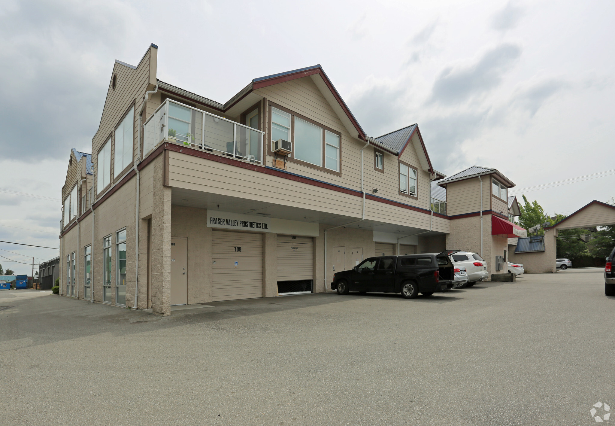 19705 56th Ave, Langley, BC à vendre Photo principale– Image 1 sur 5