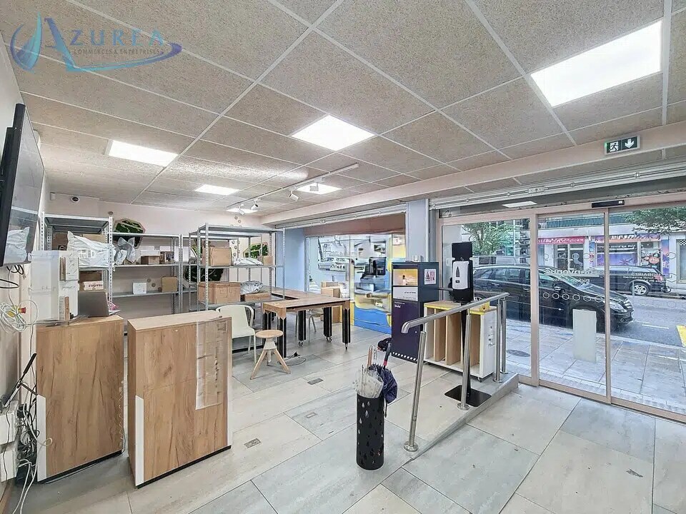 Local commercial dans Nice à louer Photo de l’immeuble– Image 1 sur 7