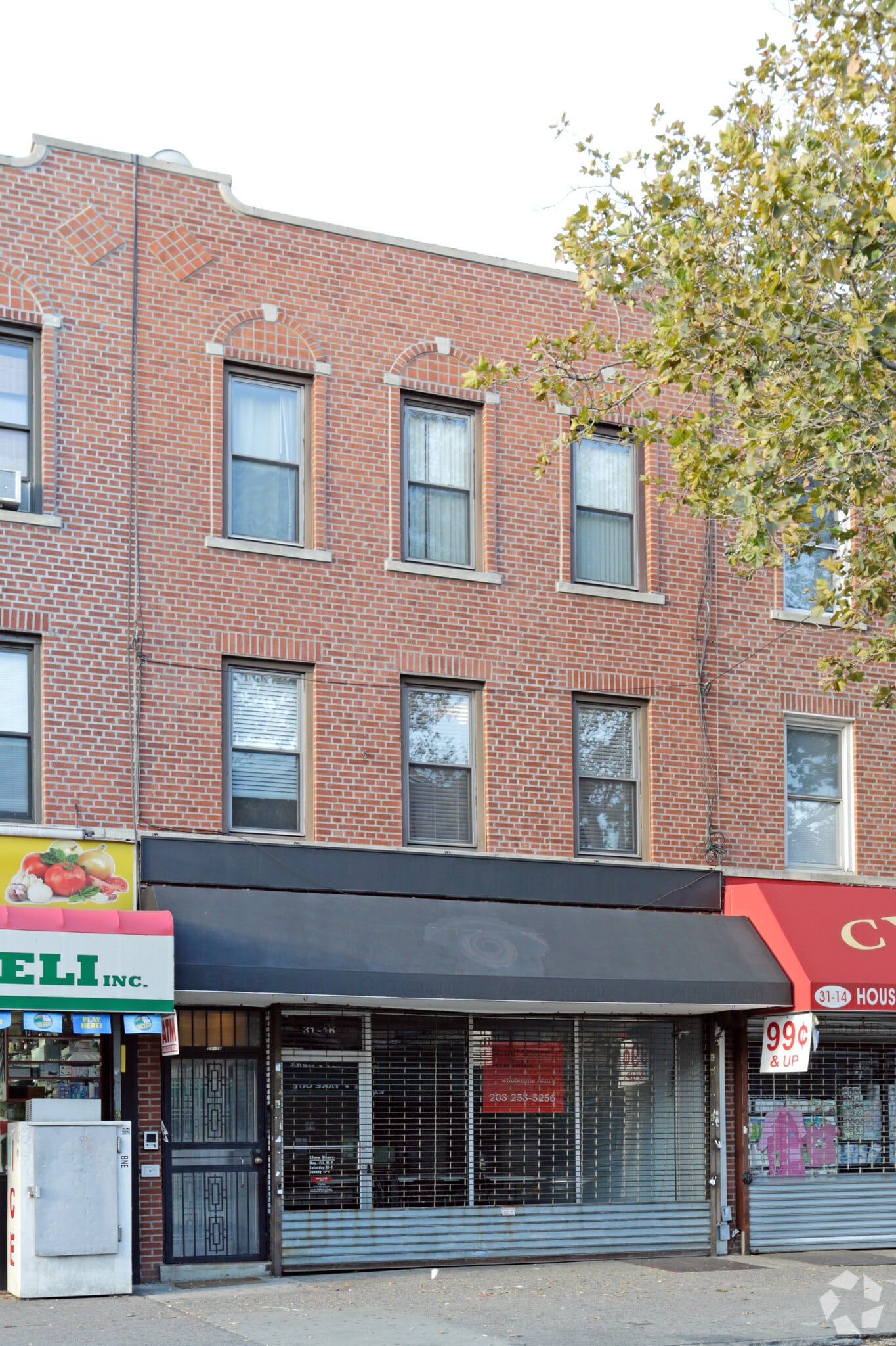 31-16 36th Ave, Long Island City, NY à louer Photo principale– Image 1 sur 3