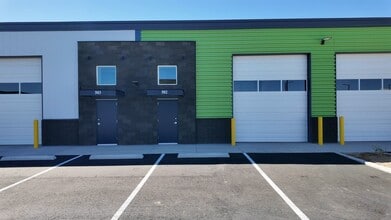 7915 Glen Harbor Blvd, Glendale, AZ à louer - Vidéo sur l’annonce professionnelle 