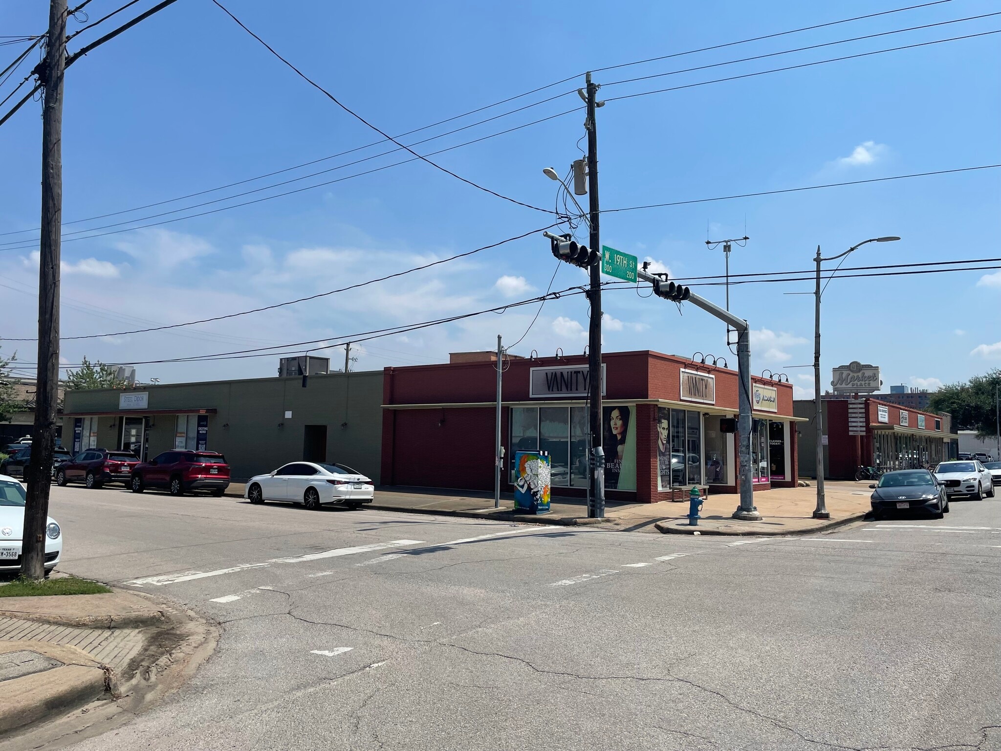 235-249 W 19th St, Houston, TX à louer Photo de l’immeuble– Image 1 sur 13