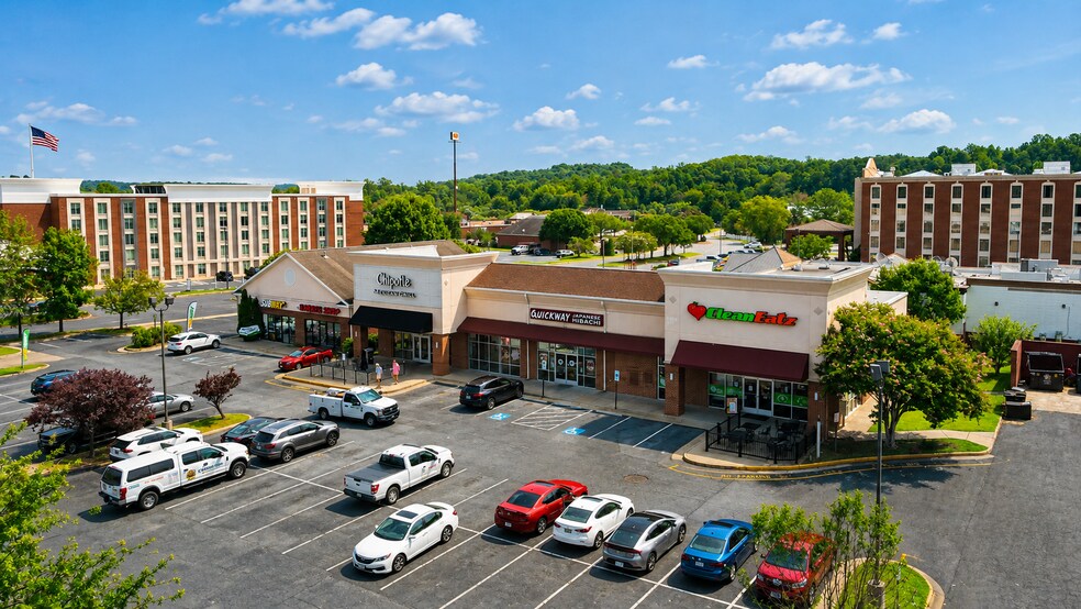 5420 Southpoint Plaza Way, Fredericksburg, VA à vendre - Photo de l’immeuble – Image 2 sur 3