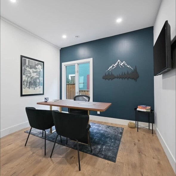338 24th Ave SW, Calgary, AB à louer - Photo intérieure – Image 1 sur 1
