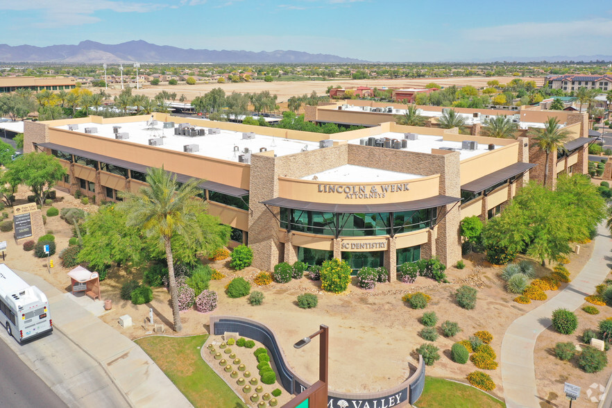 1616 N Litchfield Rd, Goodyear, AZ à louer - Photo de l’immeuble – Image 1 sur 14
