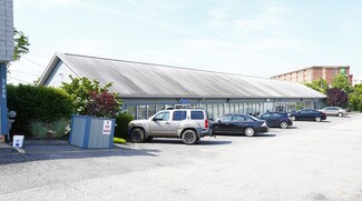 Plus de détails pour 3208 Lebanon Church Rd, West Mifflin, PA - Local commercial à louer