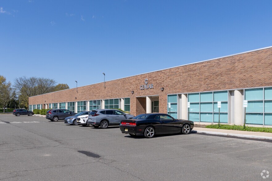 425 Phillips Blvd, Ewing, NJ à louer - Photo de l’immeuble – Image 2 sur 5