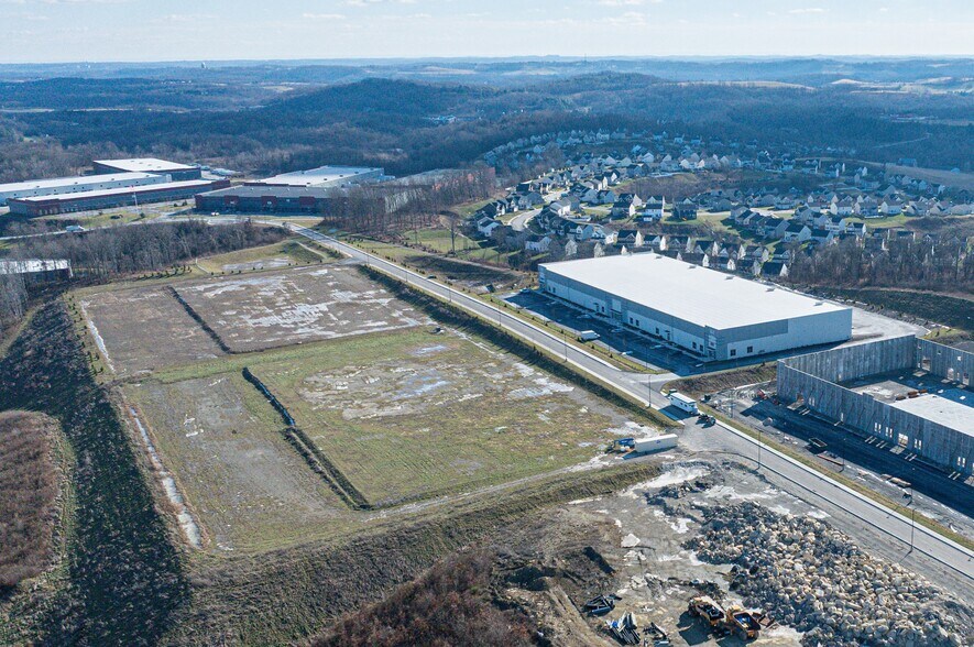 1500 International Dr, Noblestown, PA à louer - Photo de l’immeuble – Image 2 sur 2