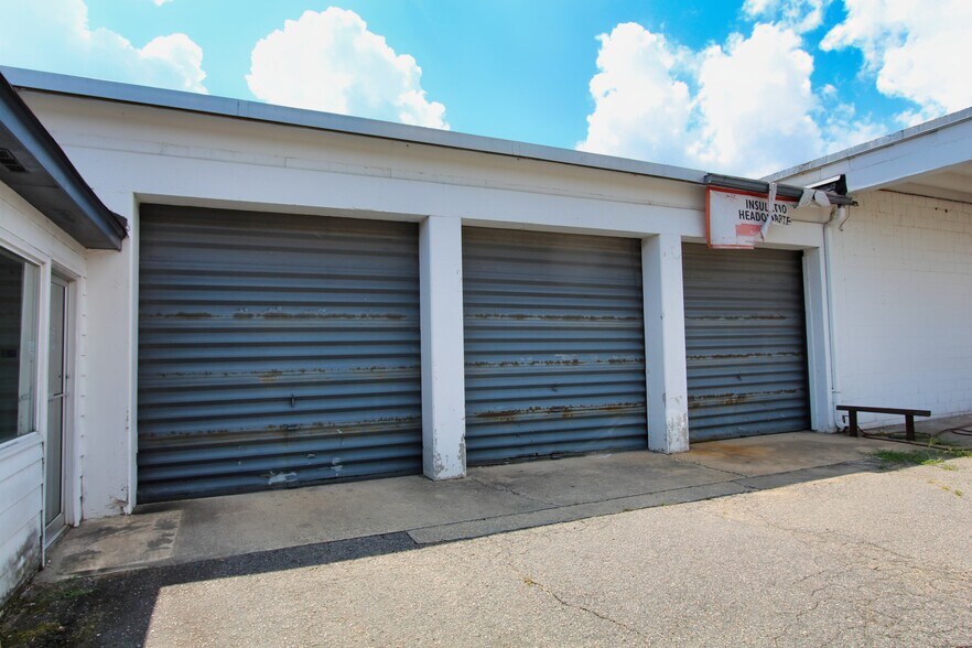611-635 E Ashby Rd, Florence, SC à vendre - Photo de l’immeuble – Image 2 sur 7