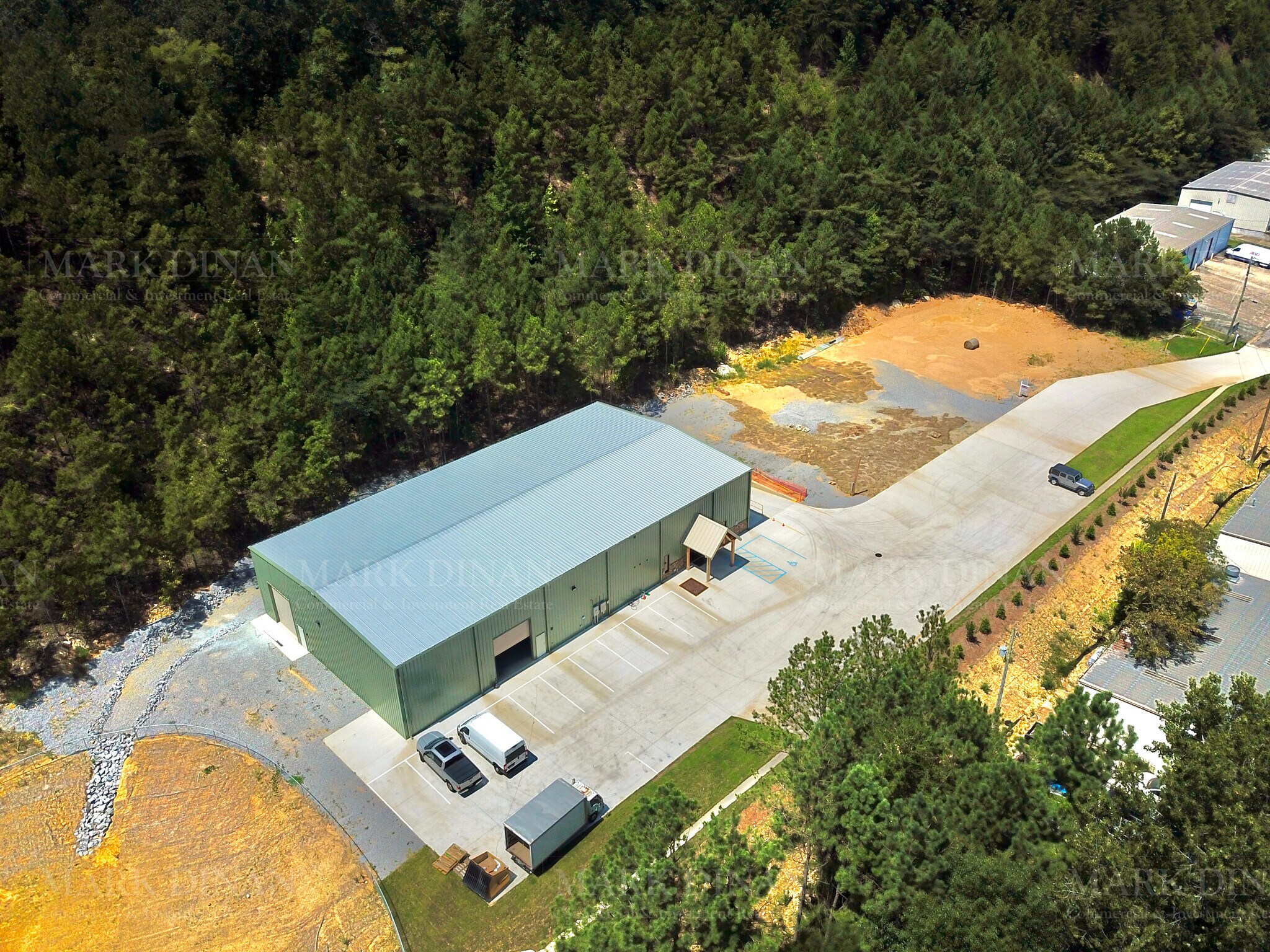 Yeager Court, Pelham, AL à vendre Photo de l’immeuble– Image 1 sur 9