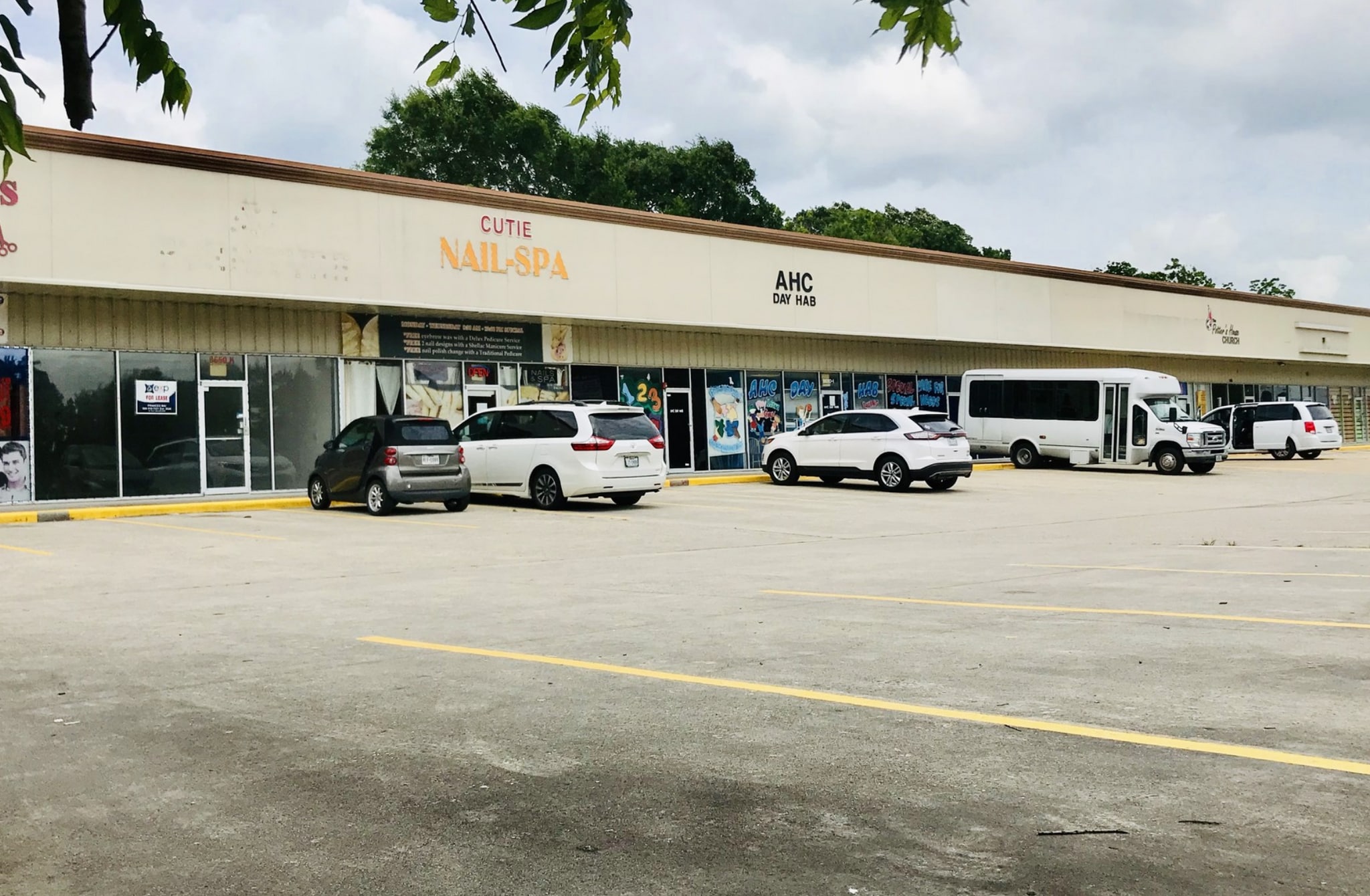 8650 N Houston Rosslyn Rd, Houston, TX à louer Photo de l’immeuble– Image 1 sur 10