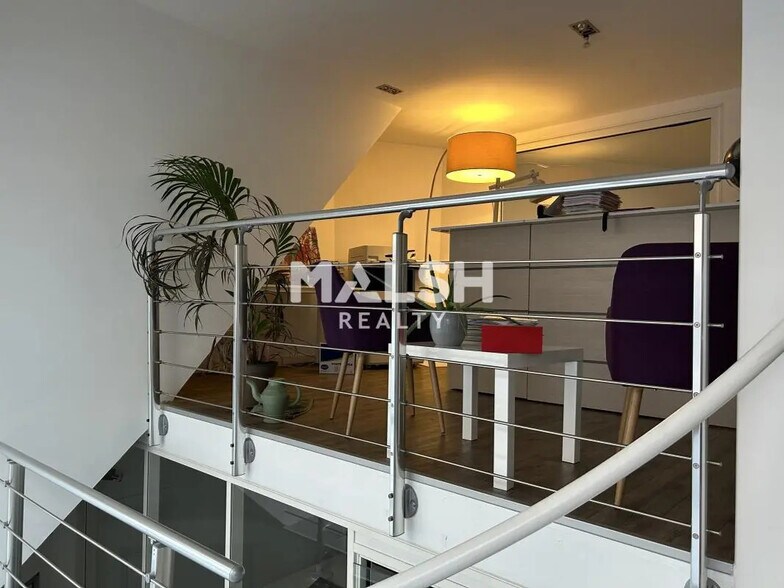 Bureau dans Lyon à louer - Photo de l’immeuble – Image 2 sur 10