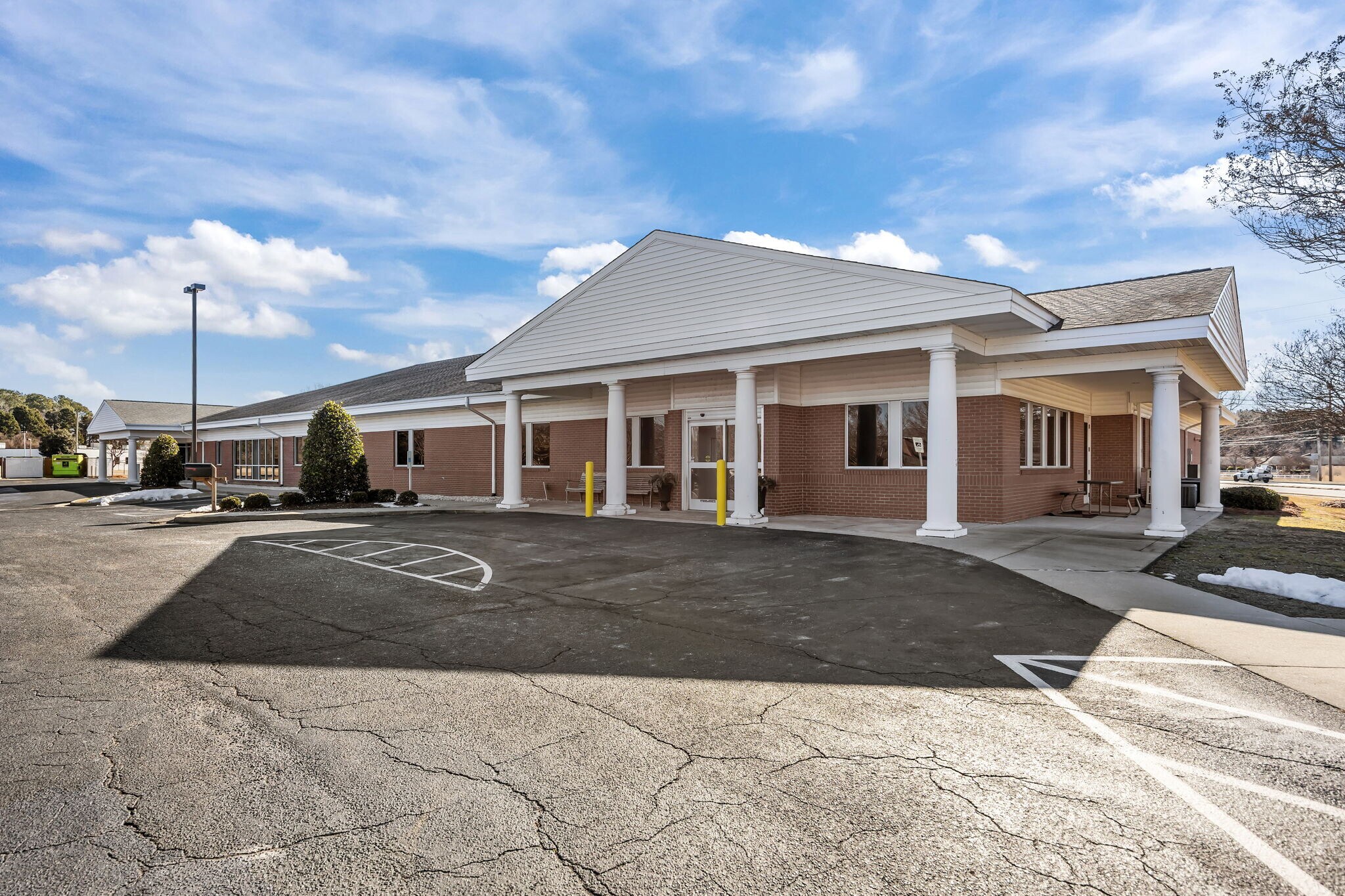 511 Paladin Dr, Greenville, NC à vendre Photo principale– Image 1 sur 35