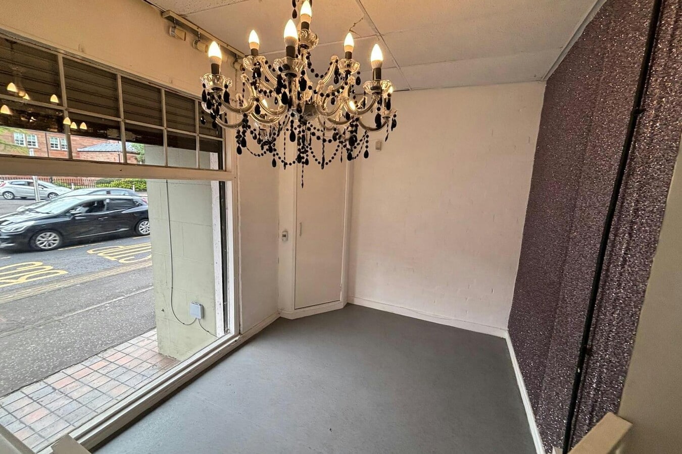 87A-87B John Finnie St, Kilmarnock, EAY KA1 1BG - Lot 87A -  - Photo intérieure - Image 1 of 3