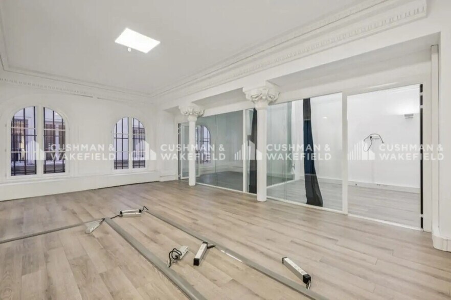 40 Rue De Trévise, Paris à louer - Photo de l’immeuble – Image 3 sur 15