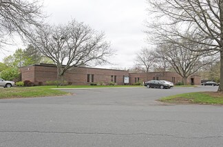 Plus de détails pour 17 Computer Dr W, Albany, NY - Bureau à louer