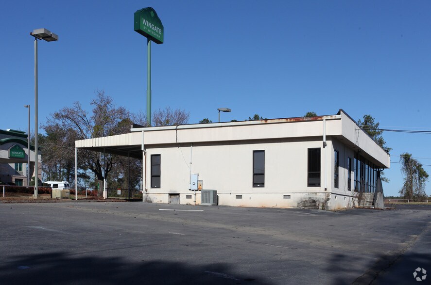 3960 Riverside Dr, Macon-Bibb, GA à louer - Photo de l’immeuble – Image 3 sur 3