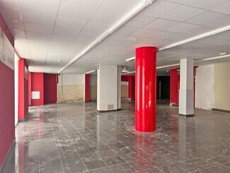 Plus de détails pour Carrer Vint-I-Dos, Tarragona - Local commercial à louer