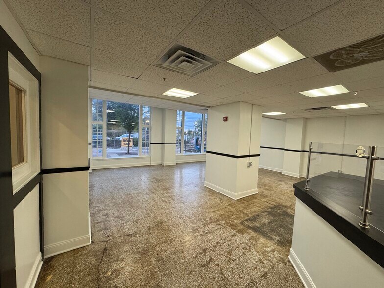 237 Doctor M.L.K. Jr Blvd, South Bend, IN à louer - Photo de l’immeuble – Image 3 sur 11