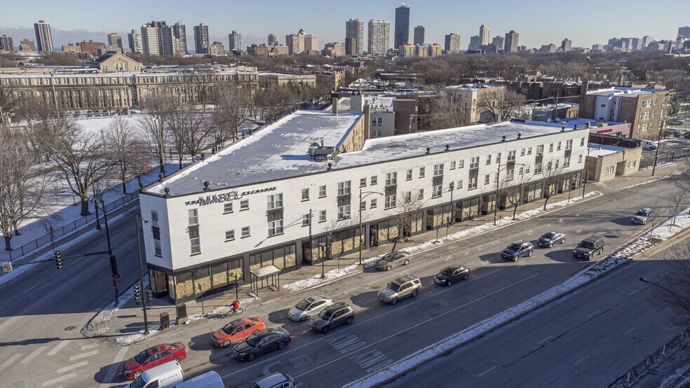 5920 N Ridge Ave, Chicago, IL à louer - Photo principale – Image 1 sur 13