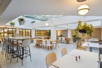 13-15 Rue Jean Jaurès,, Puteaux à louer Photo intérieure– Image 1 sur 12