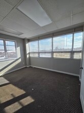 8400 Bustleton Ave, Philadelphia, PA à louer Photo intérieure– Image 2 sur 6