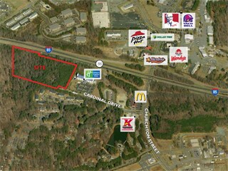 Cardinal Dr, Hillsborough, NC à vendre - Photo de l’immeuble – Image 2 sur 11